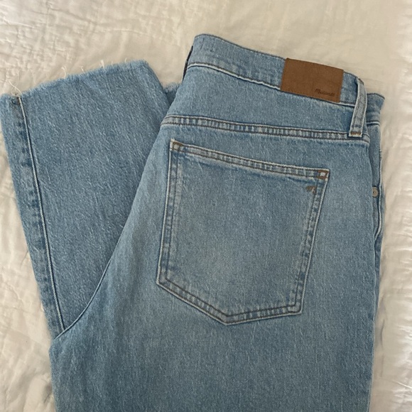 MADEWELL The Perfect Vintage Jean in Coney Wash - Picture 9 of 10